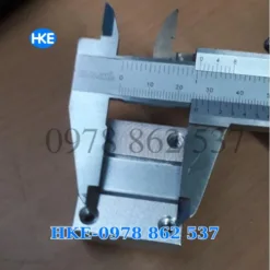 Con trượt tròn kín SCS12UU